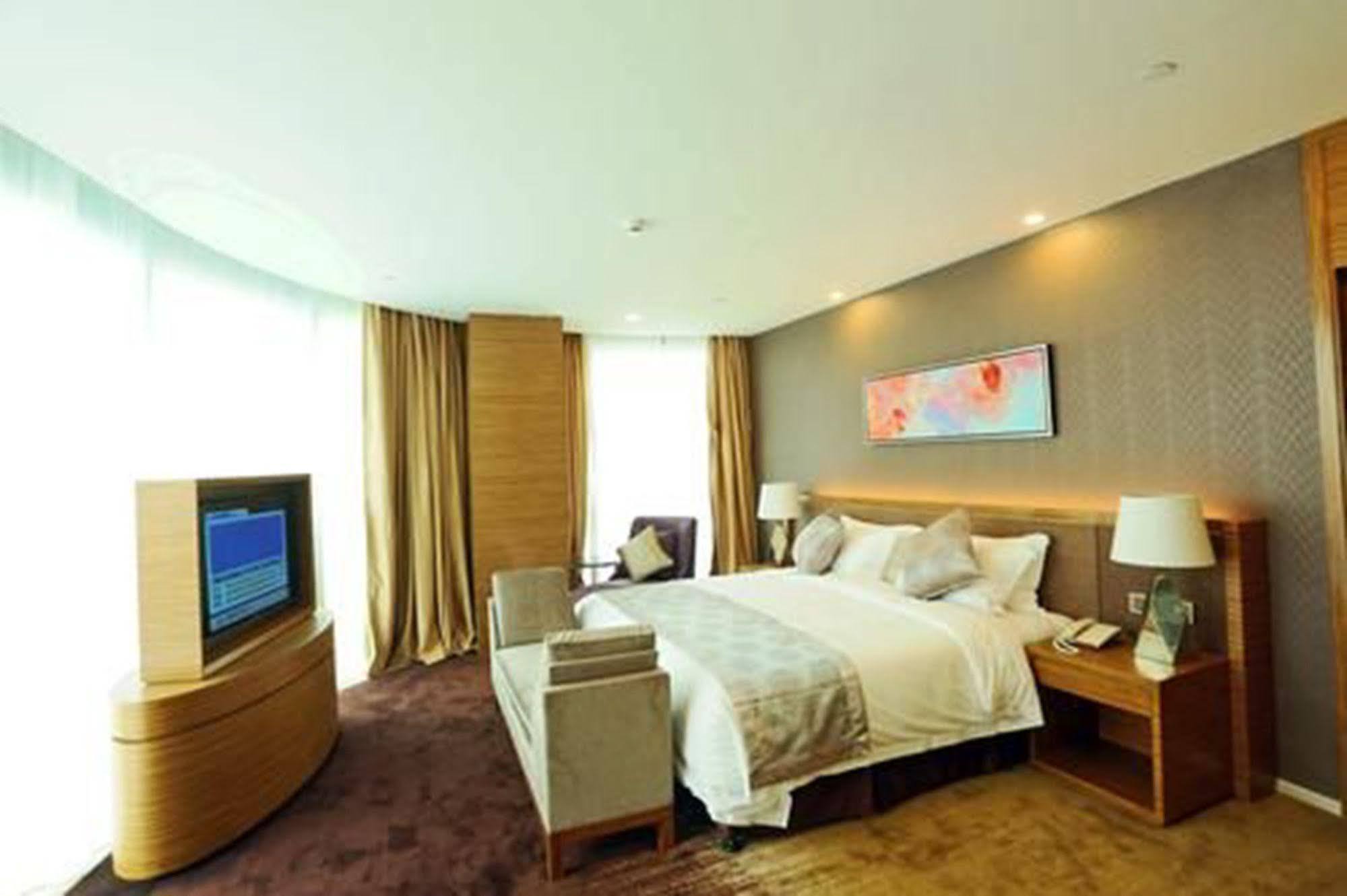 Shenzhen Baoan Plus Gems Cube Hotel Eksteriør billede