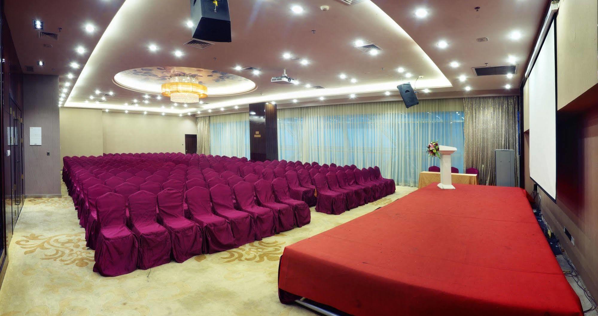 Shenzhen Baoan Plus Gems Cube Hotel Eksteriør billede